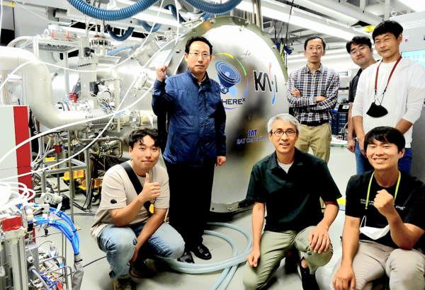 ◇스피어엑스(SPHEREx) 검교정 장비 개발에 참여한 천문연 연구진.(사진: 과기정통부).