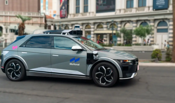 라스베이거스를 달리는 모셔널의 자율주행차. 사진=모셔널
