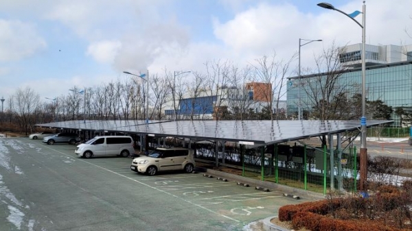  * IFEZ 태양광발전설비-솔찬공원 국제캠핑장 주차장