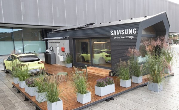 삼성전자가 독일 IFA에서 선보인 타이니하우스 넷 제로홈 (사진출처. 삼성전자)