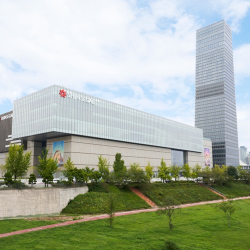 신세계건설이 시공한 대전 신세계 백화점