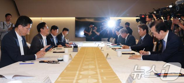 김범석 기획재정부 제1차관이 29일 서울 종로구 정부서울청사에서 열린 위메프·티몬 판매대금 미정산 관련 관계부처 TF회의에서 모두발언을 하고 있다. 2024.7.29/뉴스1 ⓒ News1 허경 기자