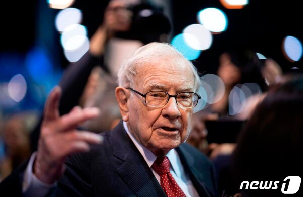 워런 버핏 버크셔 해서웨이 회장. 