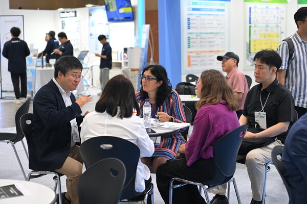 2023H2 MEET에서 진행된 수출 상담회 (사진제공. H2 MEET 조직위원회)