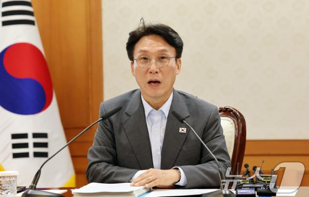 김민석 국무총리가 5일 서울 종로구 정부서울청사에서 열린 바이오헬스혁신위원회 회의에서 발언을 하고 있다. 2025.8.5/뉴스1 ⓒ News1 임세영 기자