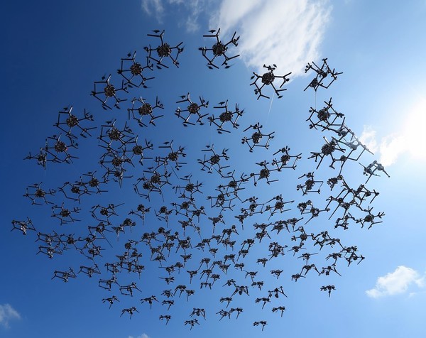 드론 스웜(Swarm). 사진=stockcake